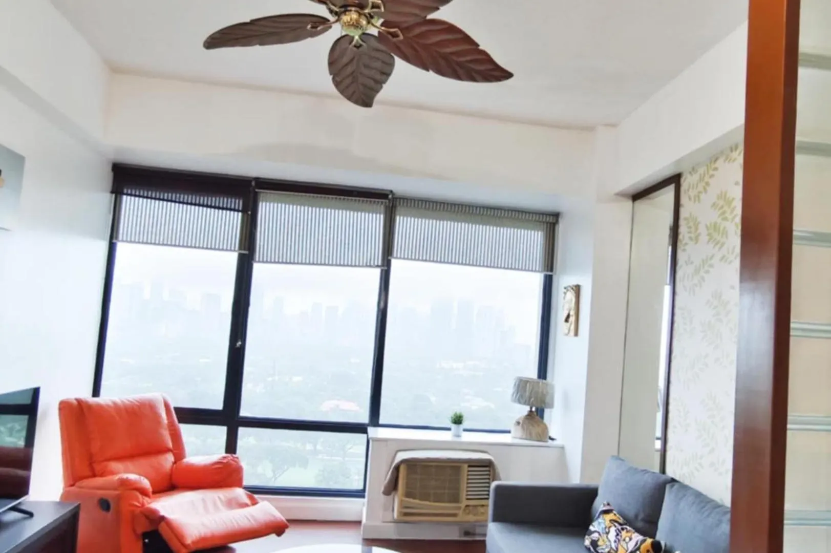 Bellagio One Bedrroom Bgc Burgos Circle By Christine Suites Ph Taguig Philippines