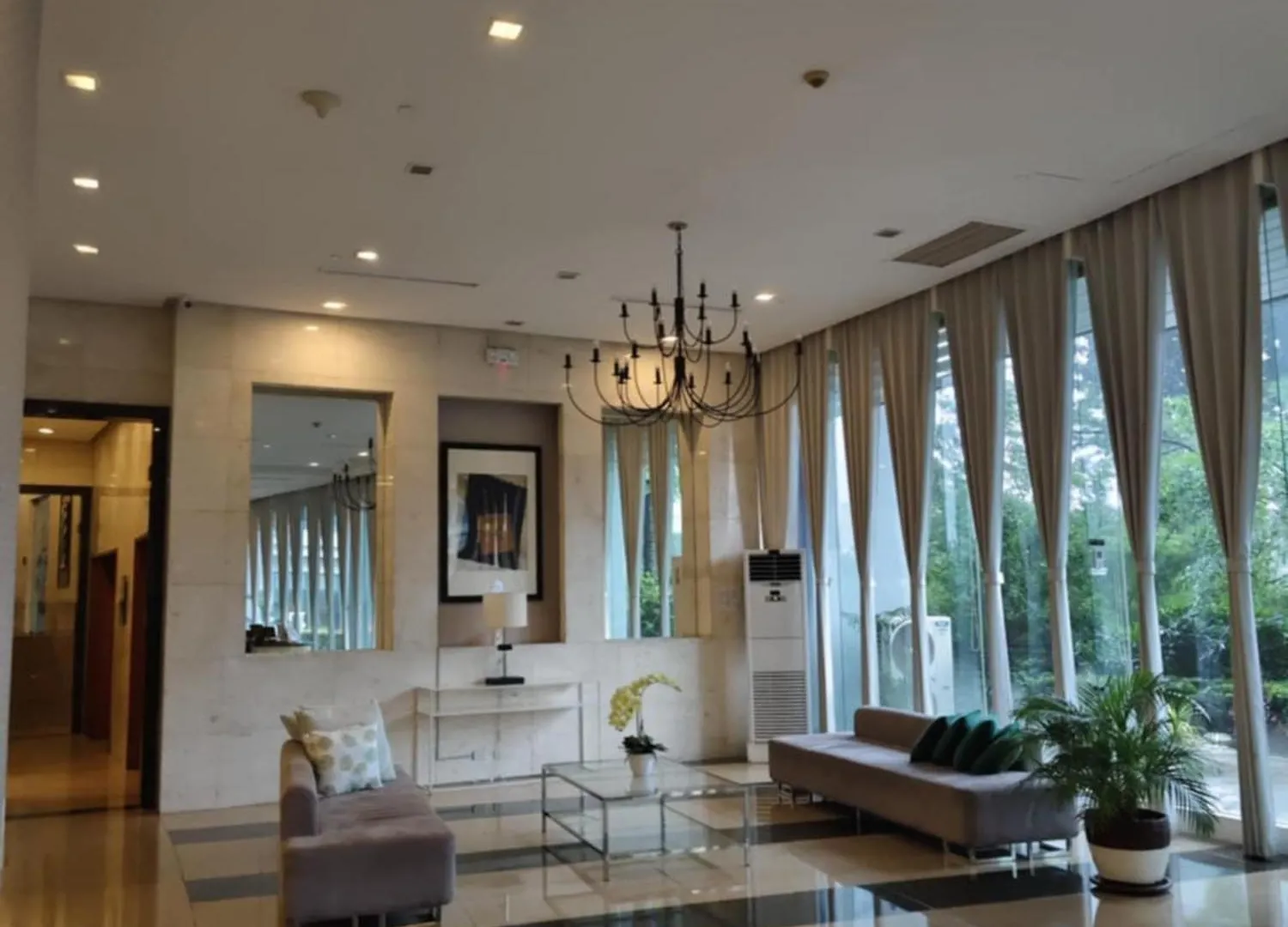 Bellagio One Bedrroom Bgc Burgos Circle By Christine Suites Ph Taguig 0*,