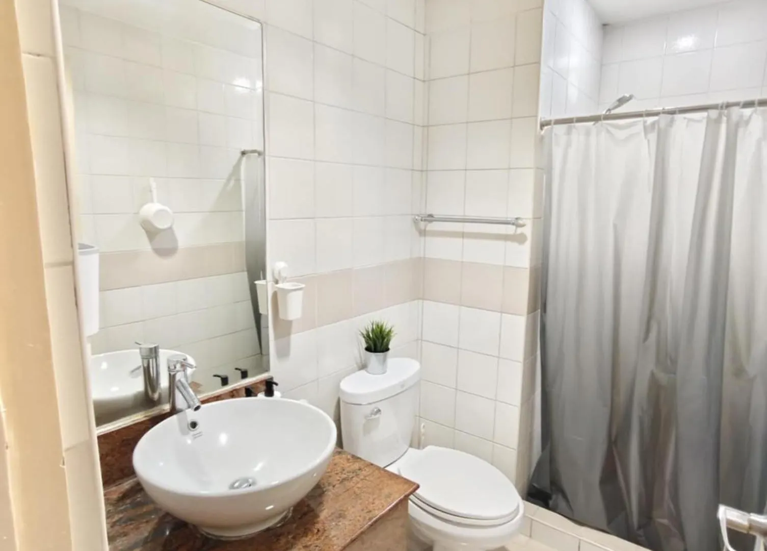 Bellagio One Bedrroom Bgc Burgos Circle By Christine Suites Ph Taguig Aparthotel